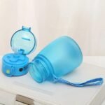 bouteille en plastique tritan design pratique et eco responsable gourde 455 1