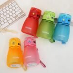 bouteille en plastique tritan design pratique et eco responsable gourde 612 1