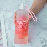 bouteille en verre depoli qualite preservee transport simplifie rose gourde 444 1