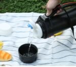 bouteille isotherme 2l avec bec verseur prete pour laventure gourde 384 1