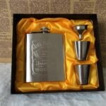 coffret flasque jack lelegance du whisky a portee de main alcool 616 1