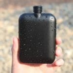 Flasque Noire En Acier Inoxydable 304: élégance Et Durabilité!