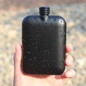 Flasque Noire En Acier Inoxydable 304: élégance Et Durabilité!