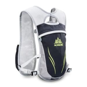gilet trail hydratation lessentiel de la poche a eau en course gris seul sac 551 1