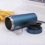 Gourde Shaker En Inox: Fraîcheur Garantie Jusqu’à 8h!