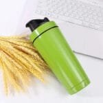 Gourde Shaker En Inox: Fraîcheur Garantie Jusqu’à 8h! Vert