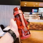 gourde tritan legerete et solidite pour tous vos besoins rouge 824 1