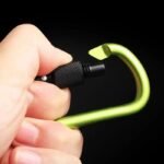 mousqueton securise ne perds plus jamais ta gourde vert accessoire 134 1