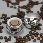 petite gourde inox design ideal pour cafe chaud et boissons fraiches 273 1