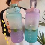 reste hydrate avec la gourde magique de 2l a emporter partout 455 1