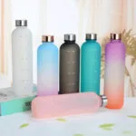 Reste Hydraté Avec Notre Gourde à Graduation Horaire!