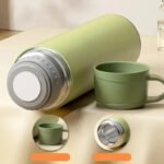 savourez chaque gorgee avec notre bouteille isotherme a bec verseur gourde 887 1