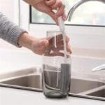 Simplifiez Le Nettoyage De Vos Bouteilles Avec Notre Brosse Révolutionnaire!